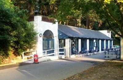 The Glass House Cafe